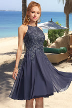 Load image into Gallery viewer, Kianna A-line Scoop Knee-Length Chiffon Homecoming Dress With Appliques Lace XXCP0020551