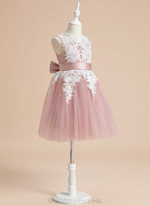Tulle/Lace Girl - A-Line Dress Flower Girl Dresses Bow(s) Flower Knee-length Skyla V-neck With Sleeveless