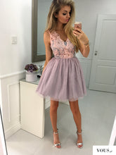 Load image into Gallery viewer, Princess/A-Line Homecoming Dresses Jayla Lace V-Neck Short Lavender Tulle Dresses With Prom