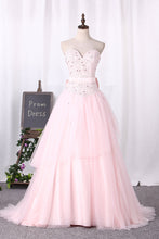 Load image into Gallery viewer, 2024 Ball Gown Sweetheart Tulle Quinceanera Dresses With Applique