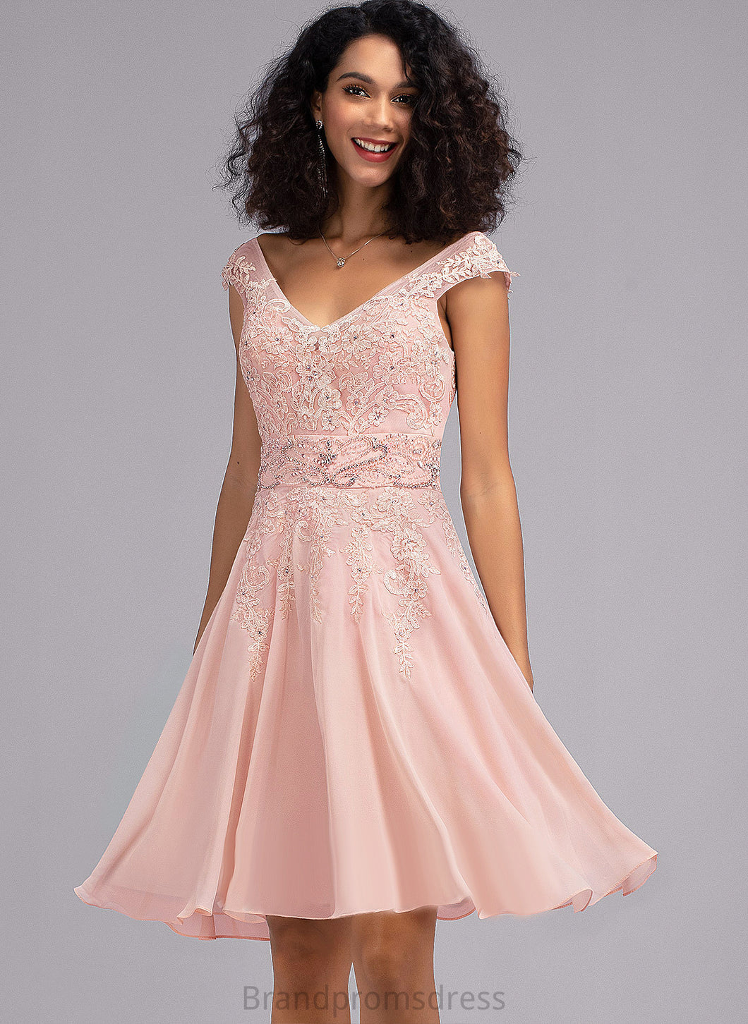 Callie Dress Beading Homecoming Dresses With Knee-Length A-Line Chiffon Homecoming Lace V-neck
