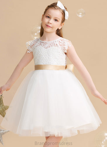 - Short Dress With Neck Girl Scoop (Undetachable Mayra Sash/Bow(s) sash) Knee-length Sleeves Flower A-Line Flower Girl Dresses Tulle/Lace